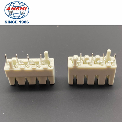 4 พินพาวเวอร์ PCB ขั้วต่อเทอร์มินัลบล็อก IDC ชนิดโครน